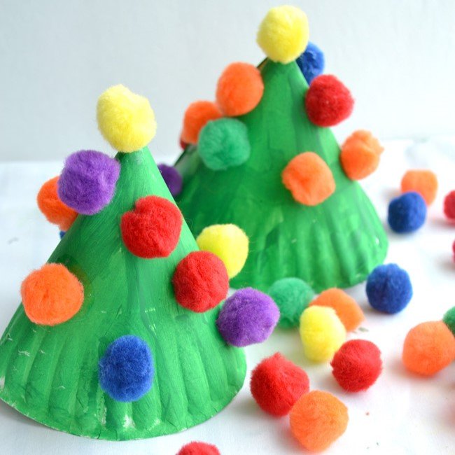 Paper Plate Christmas Trees - BigToes Australia